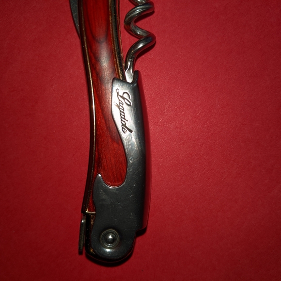 Premium bottle opener and corkscrew - Picture 4 of 4
